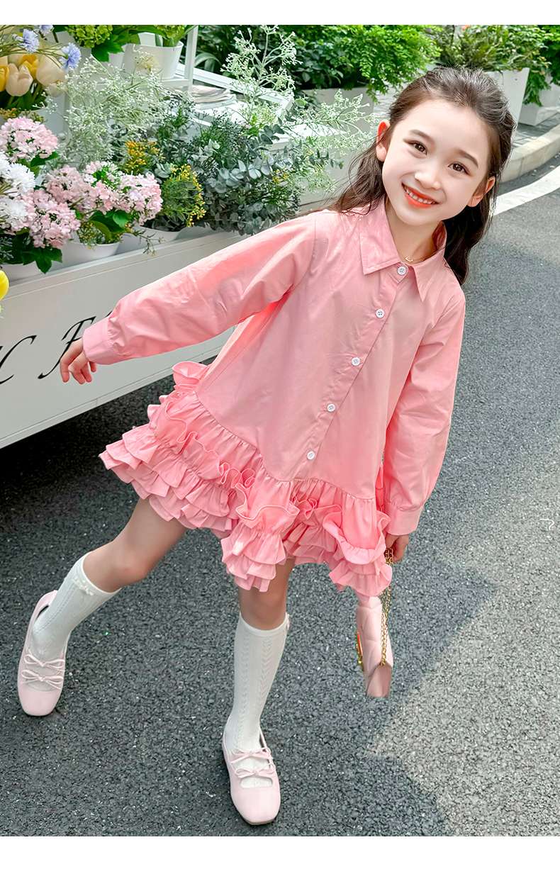 フリルたっぷりシャツワンピース