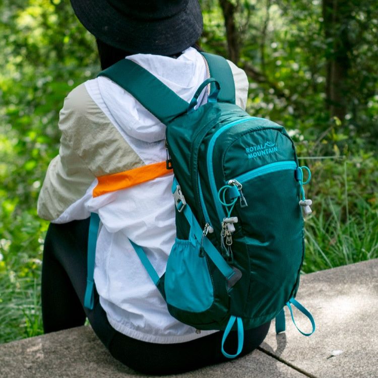 防水リュック コンパクト登山防水デイパック
