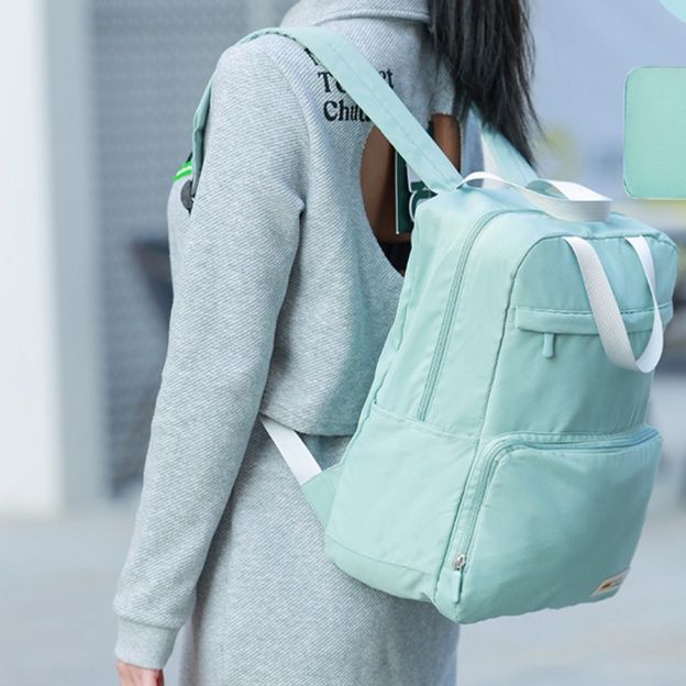 防水リュック 折りたたみ可能な軽量　通学