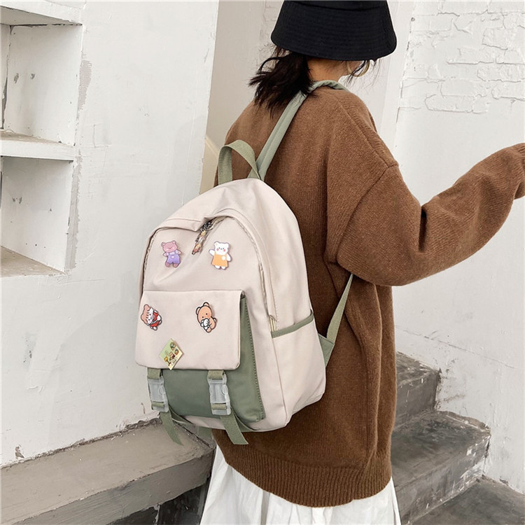 防水リュック かわいいワッペン付き防水スクールバッグ