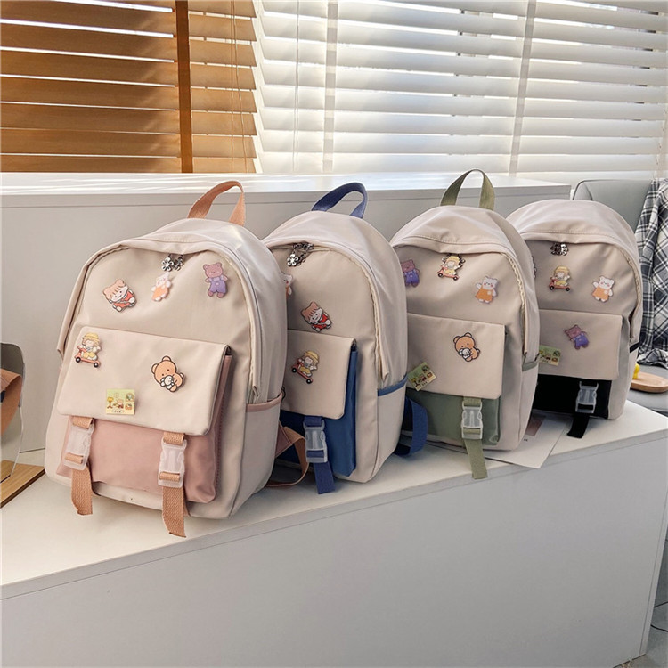 防水リュック かわいいワッペン付き防水スクールバッグ