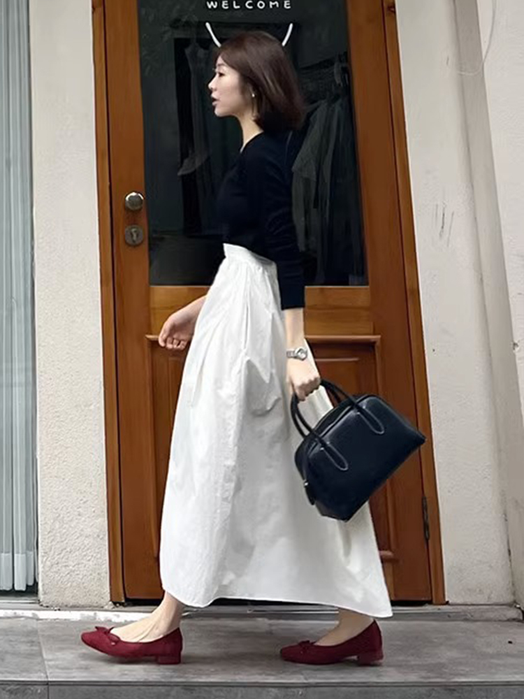 白スカート ふんわり優美なロングフレアスカート