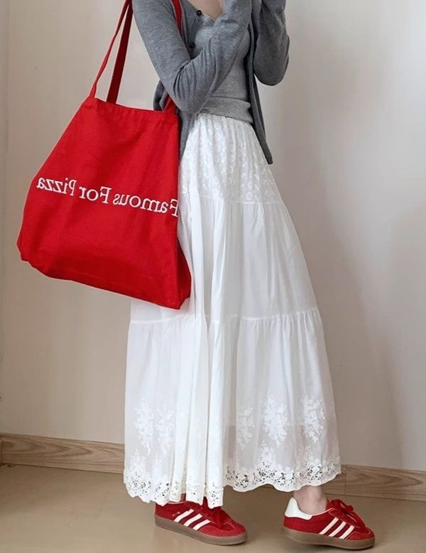 白スカート 花柄刺繍レース裾ティアードロング