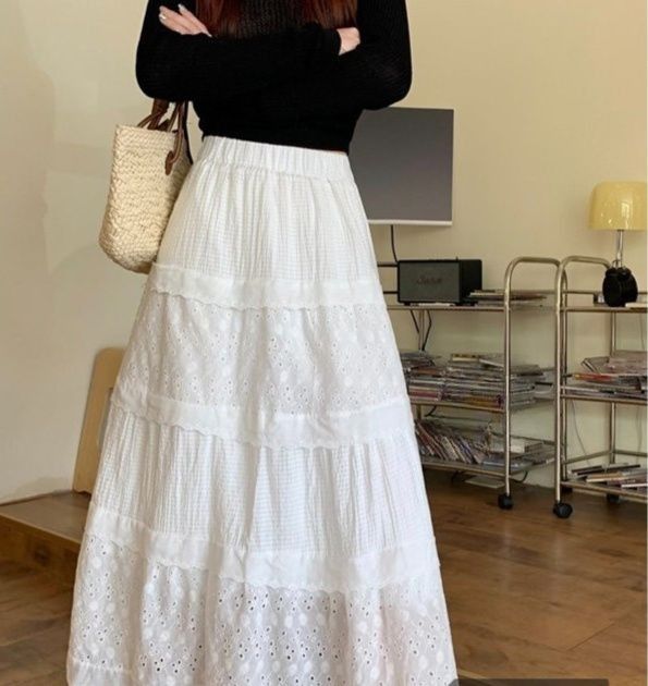 白スカート 刺繍レース切り替えティアードロング