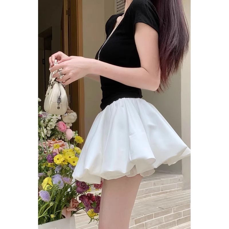 白スカート ふんわりシルエットミニスカート