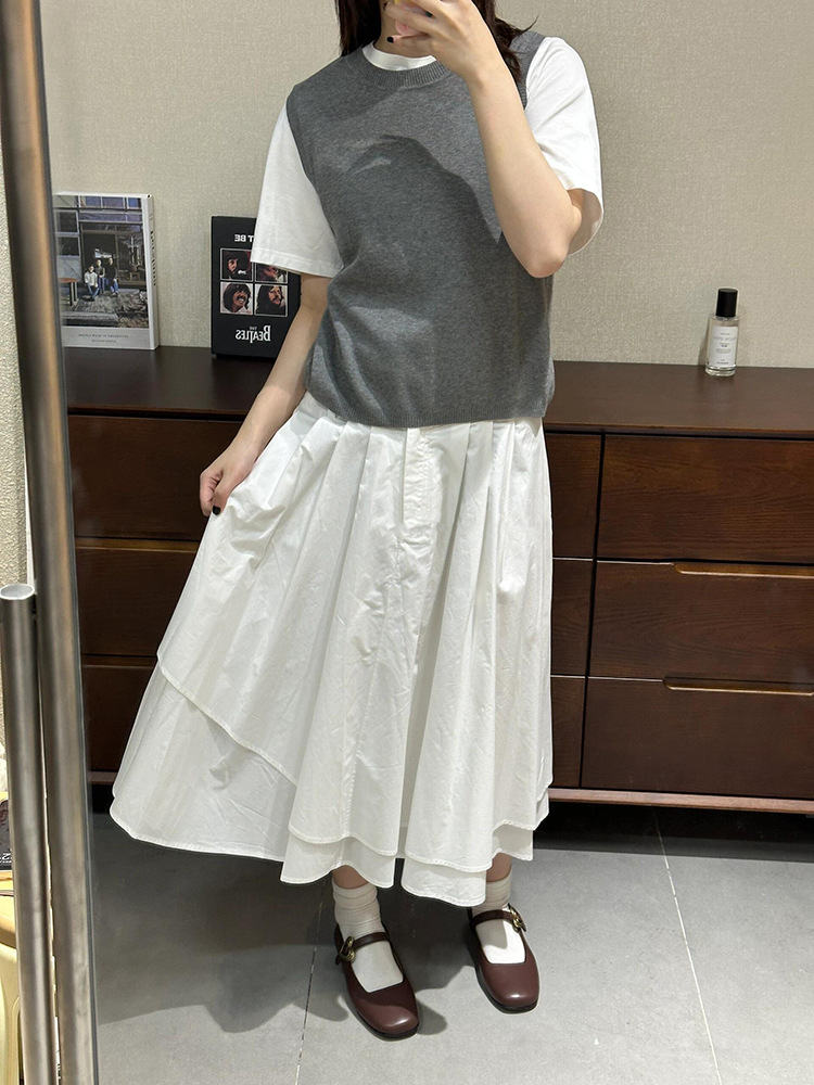 白スカート 優美な段重ねロングスカート