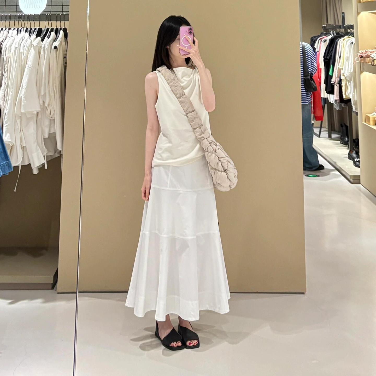 白スカート 上品な三段ティアードフレアスカート