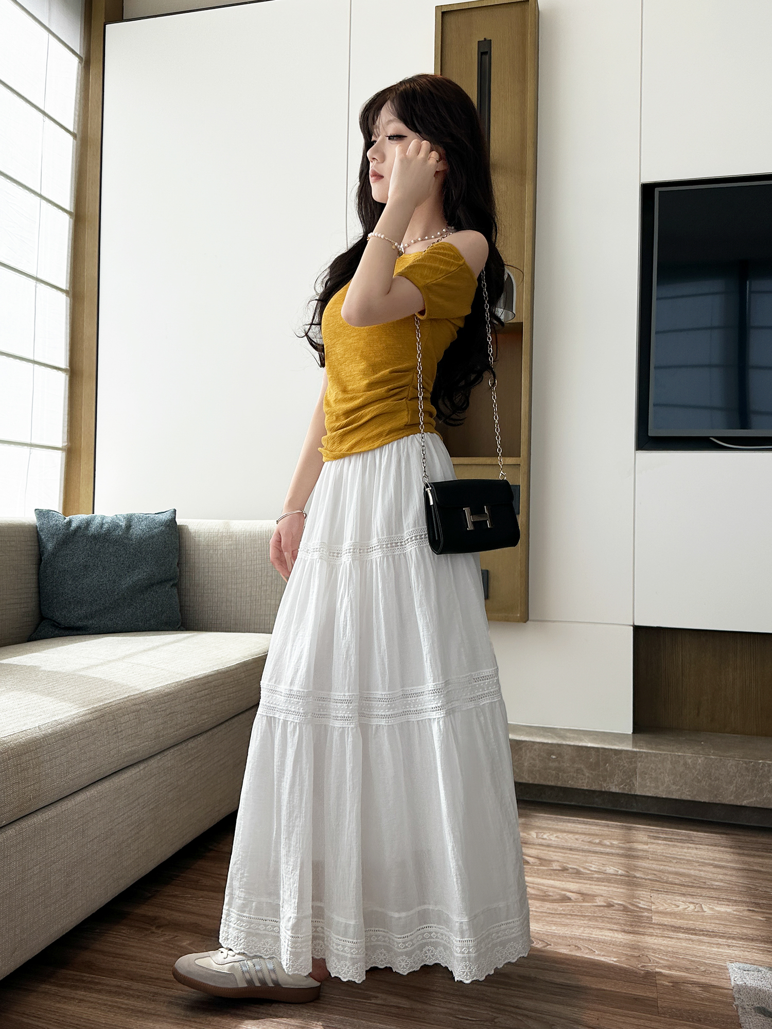 白スカート 優美レースティアードプリーツスカート