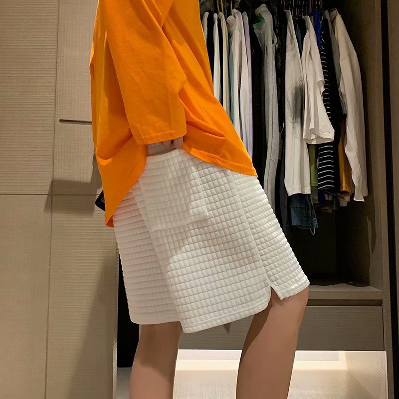 白パンツ 格子模様ストレートハーフパンツ