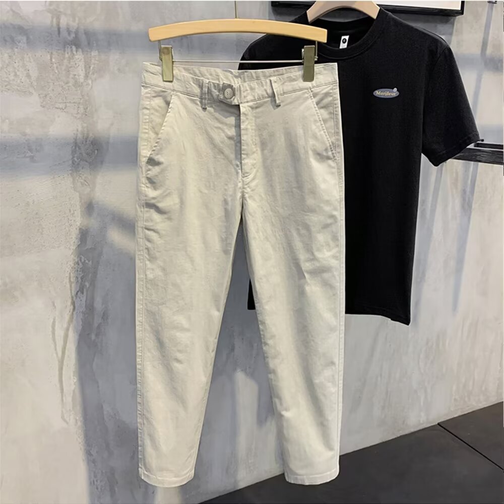 白パンツ ストレートシルエット デニムパンツ