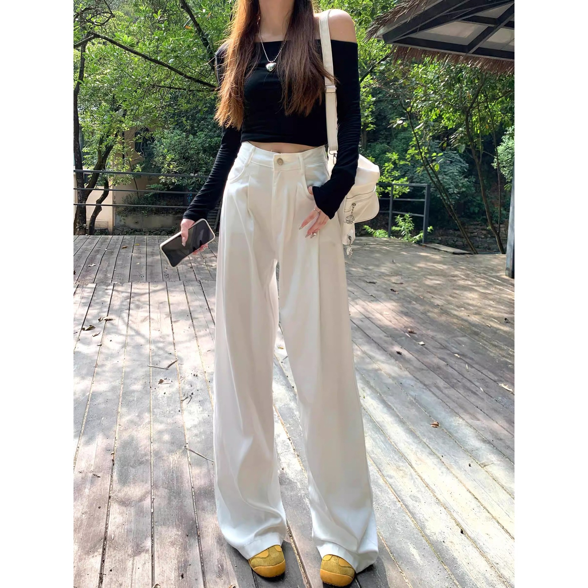 https://fulmo-img-server.com/shiropanstore/08987bd2-766f-4629-a82d-bec5e3c7bfac.jpg
