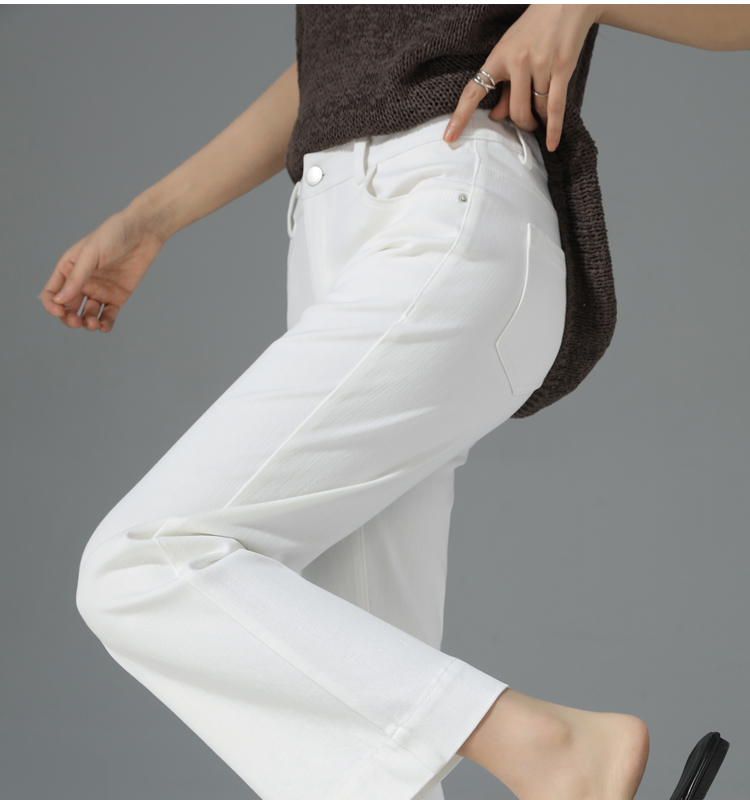 白パンツ すっきり美脚フレアパンツ