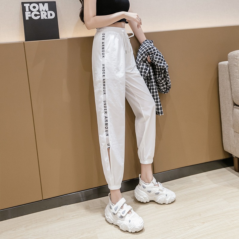 https://fulmo-img-server.com/shiropanstore/0cbe27d4-064a-4d55-a833-9638000241a9.jpg