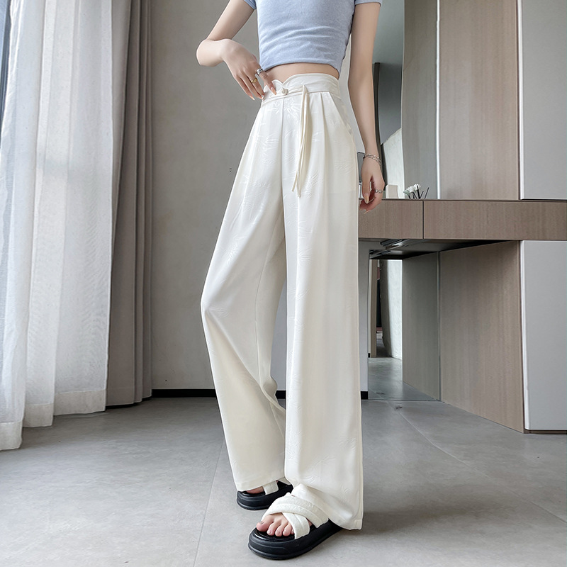 https://fulmo-img-server.com/shiropanstore/116ded88-ea8e-4357-b7f5-d830e0a350e9.jpg