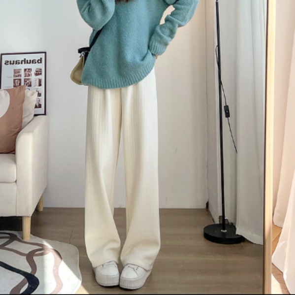 白パンツ シンプル軽やか縦織りゆるパンツ