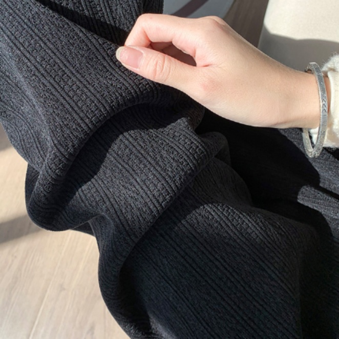 https://fulmo-img-server.com/shiropanstore/1736837847326_qketk5eg_l9g4qfcp.jpeg