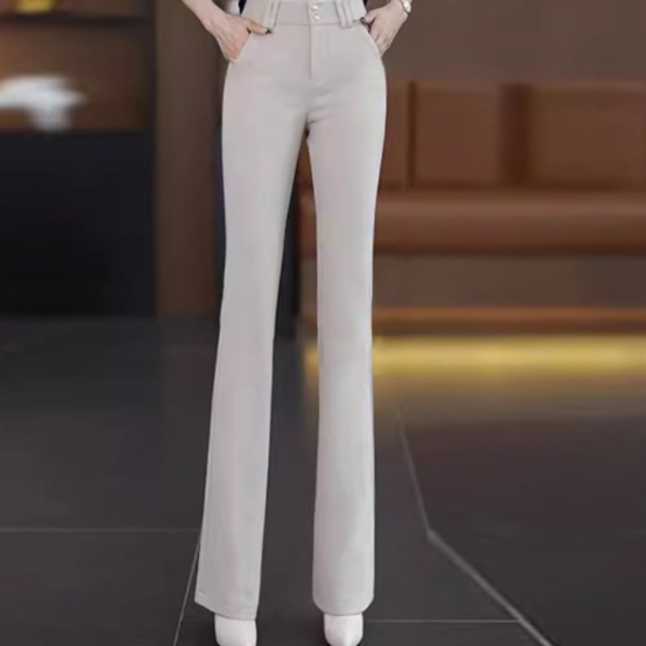 白パンツ 美脚シルエット ストレートパンツ