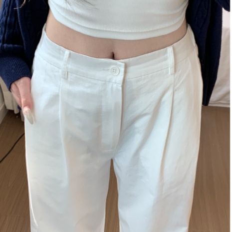 白パンツ 伸縮性抜群 上品ストレートパンツ