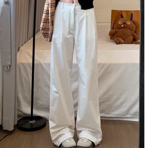 白パンツ 伸縮性抜群 上品ストレートパンツ