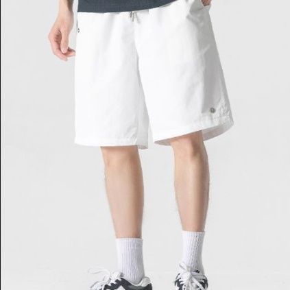 白パンツ リラックスカーゴハーフパンツ
