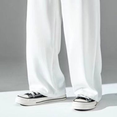 白パンツ ゆったりシルエットワイドパンツ