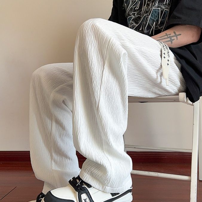 白パンツ 凹凸感シワ加工ストレートパンツ