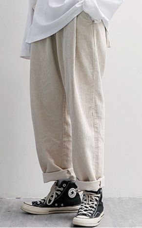 白パンツ コーデュロイリラックスパンツ