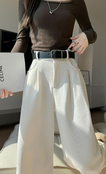 白パンツ なめらかコーデュロイワイドパンツ