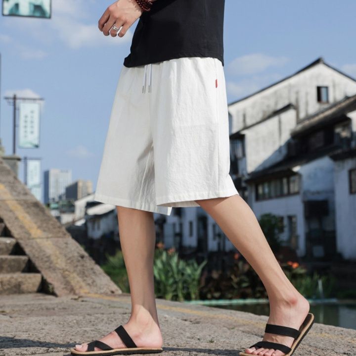白パンツ リラックスハーフパンツ