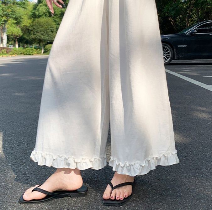 白パンツ 裾フリル付きワイドレッグ麻混素材パンツ