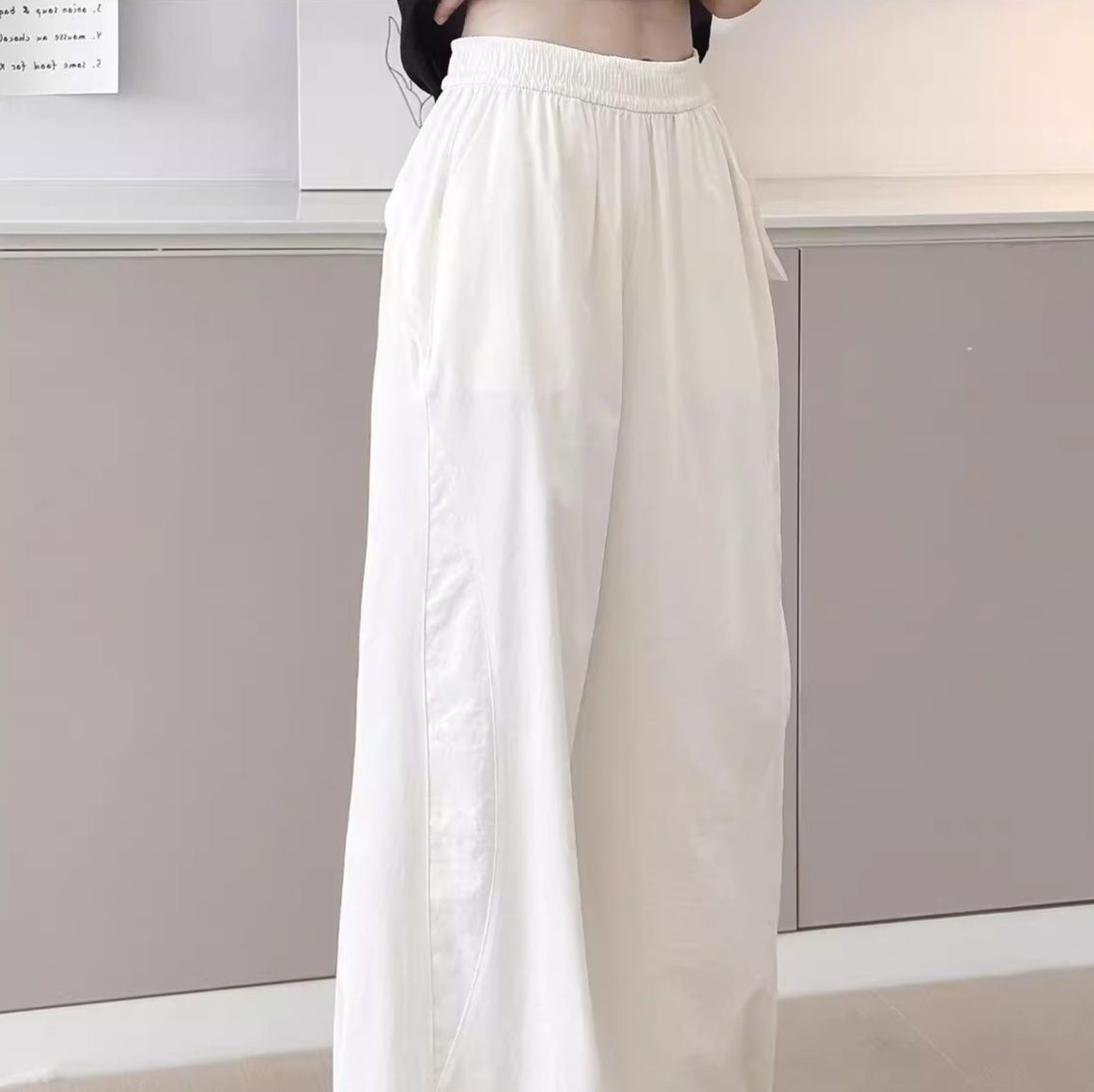 白パンツ ゆったり美脚見せロング丈ボトムス