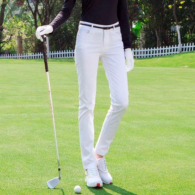 白パンツ 細身ゴルフパンツ