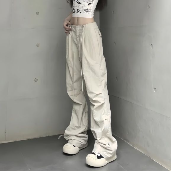 白パンツ ドローコード付きナイロンワイドカーゴパンツ