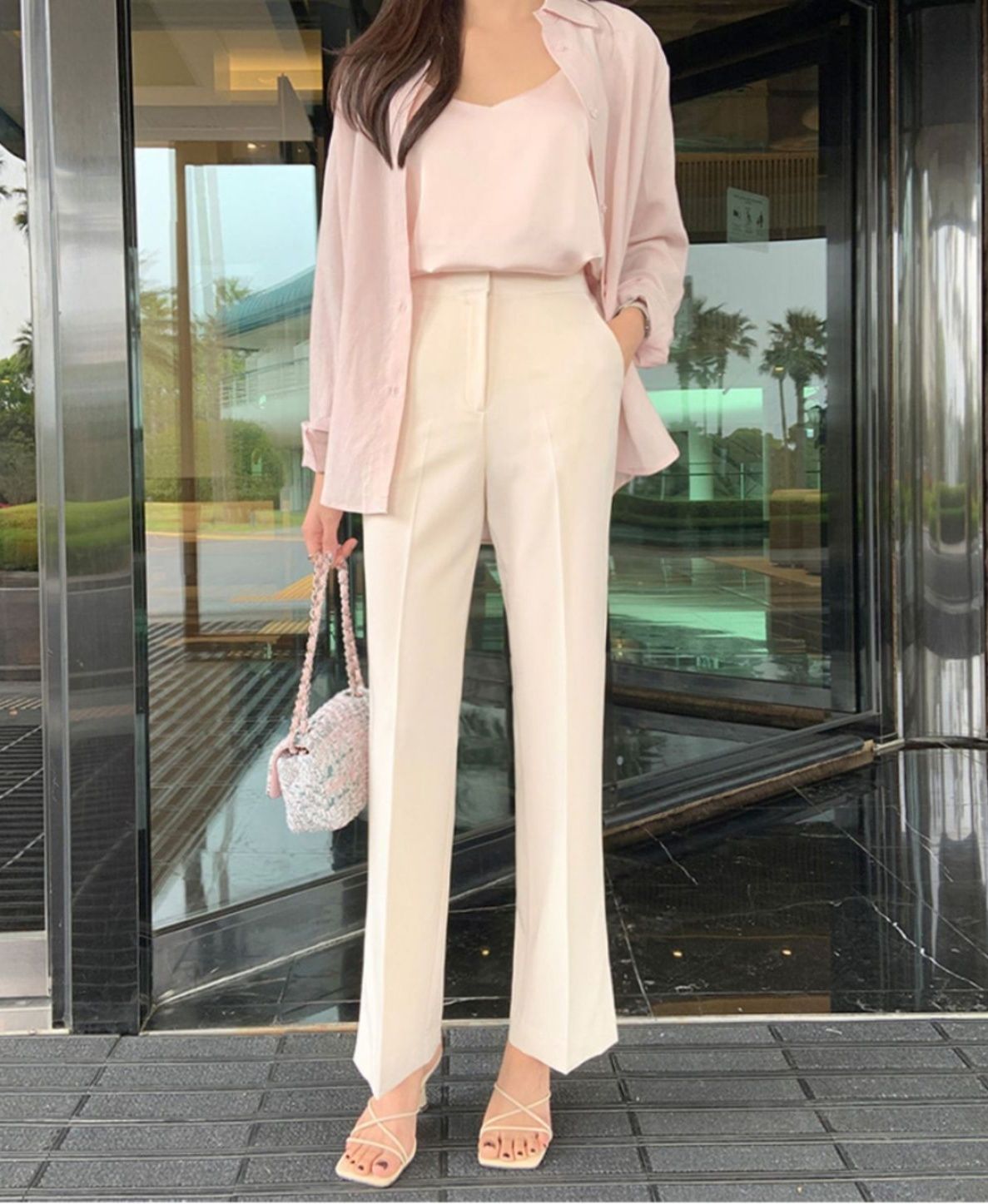 https://fulmo-img-server.com/shiropanstore/1788311158130_6inj5wq8_iy3ee32h.jpeg