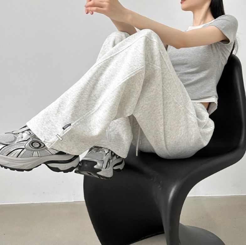 https://fulmo-img-server.com/shiropanstore/1788317698809_9od6jtvg_4c8oja3q.jpeg
