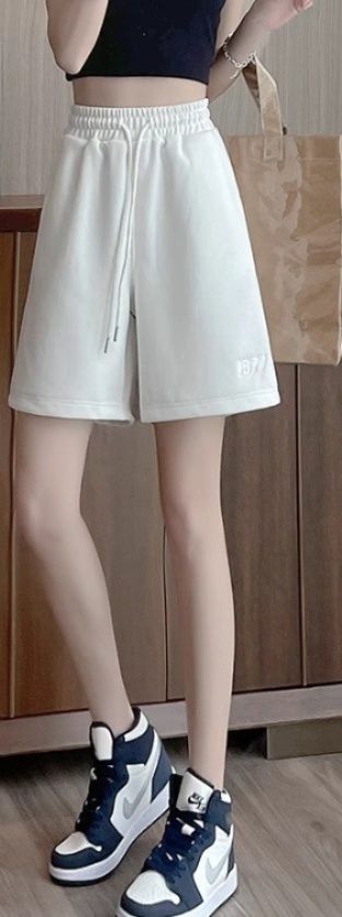 https://fulmo-img-server.com/shiropanstore/1788398093789_7kaz6e93_loraqvap.jpeg