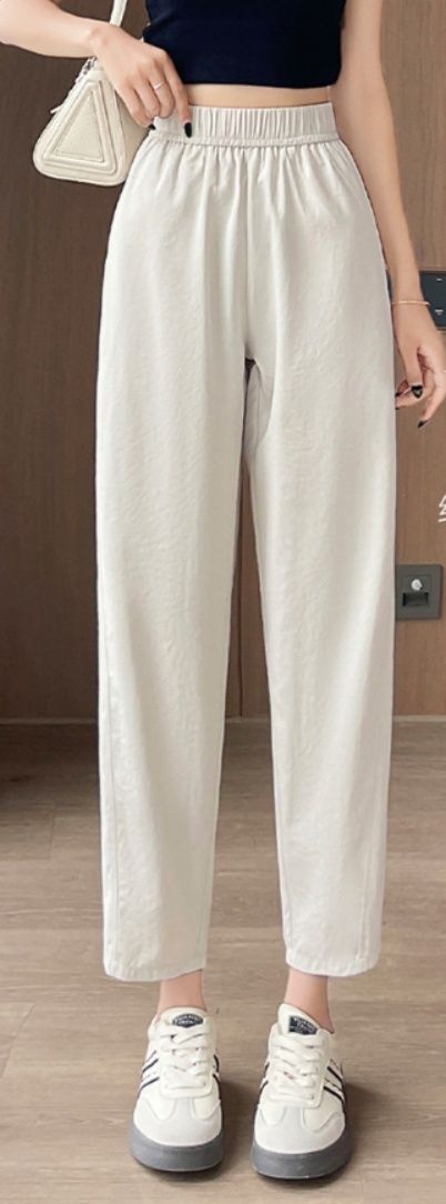 白パンツ 美脚見えゴムウエストすっきりテーパード