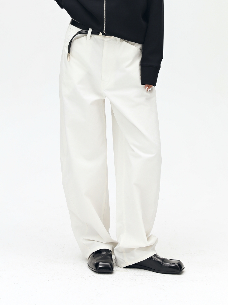 白パンツ ゆったりワイドシルエットカーゴパンツ