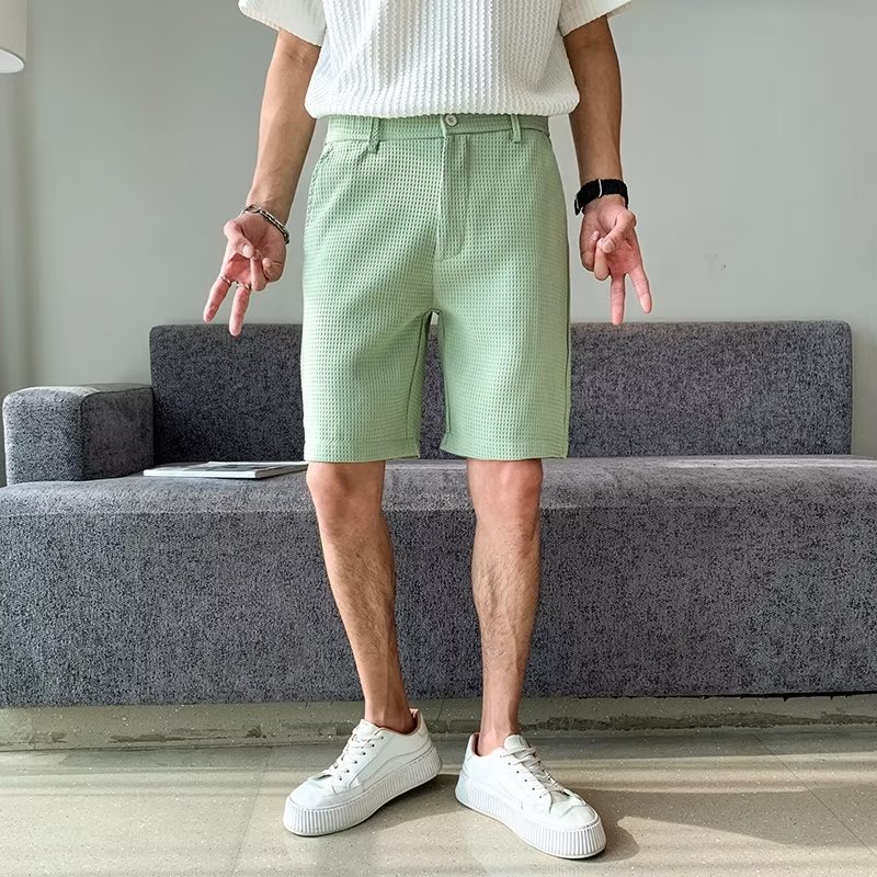白パンツ すっきり爽やか シンプル ショートパンツ