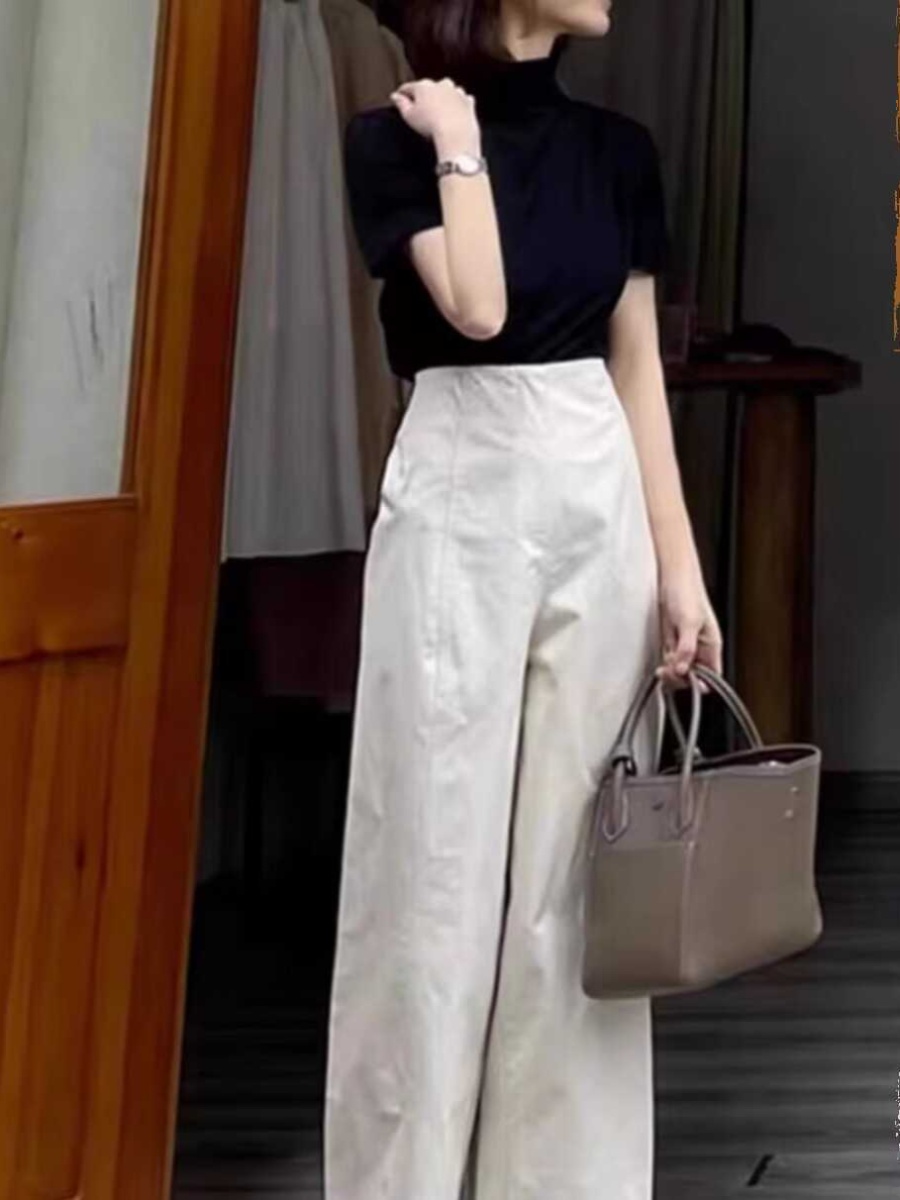 白パンツ すっきりシルエットワイドパンツ