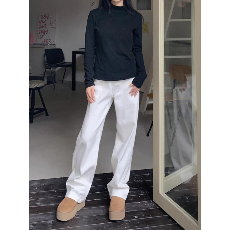 白パンツ ストレートフォルムカジュアルパンツ