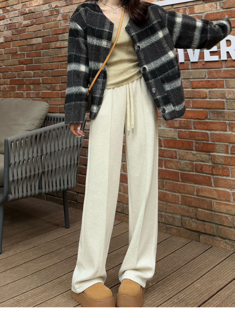 白パンツ リラックスワイドニットパンツ