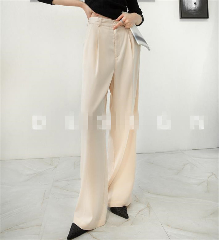 https://fulmo-img-server.com/shiropanstore/24c87226-0308-4872-b52e-c0ffff5dc547.jpg