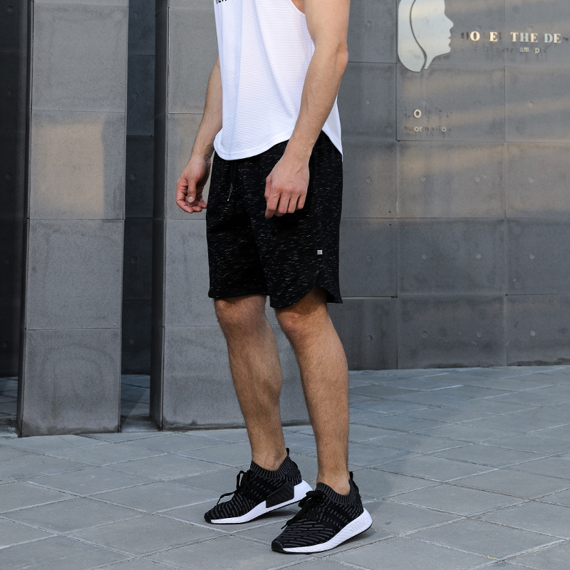 白パンツ シンプル涼感ショートパンツ