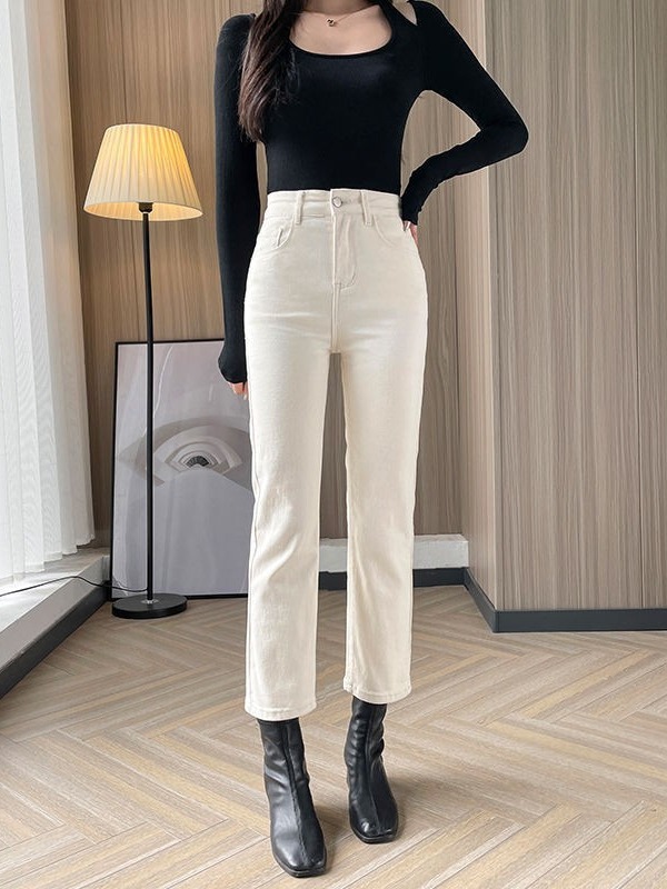 https://fulmo-img-server.com/shiropanstore/2d15f741-1690-4860-9ab2-42409508ba3f.jpg