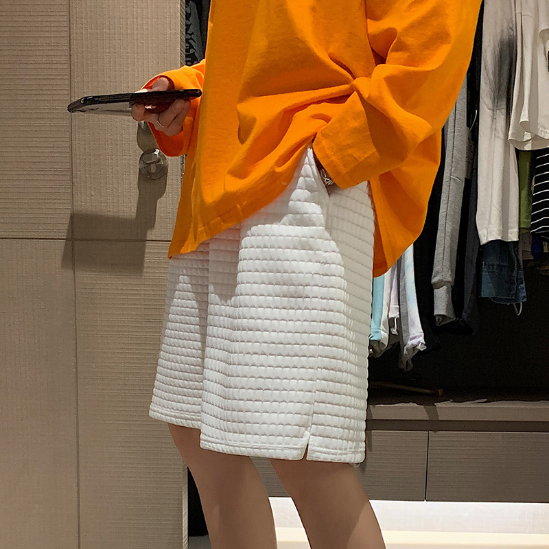 白パンツ 生成エラーです