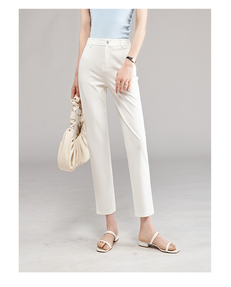 https://fulmo-img-server.com/shiropanstore/34995574-de64-416d-b5d9-a99ef0d0cdab.jpg
