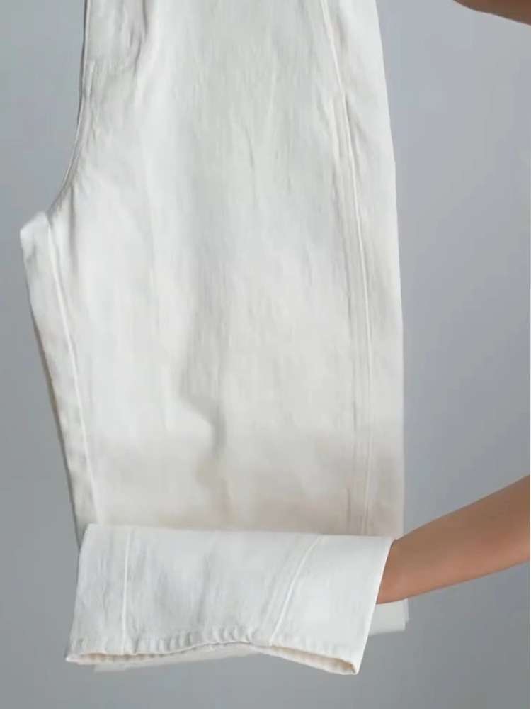 白パンツ 四十代女性向け上品な白色ゆったりパンツ