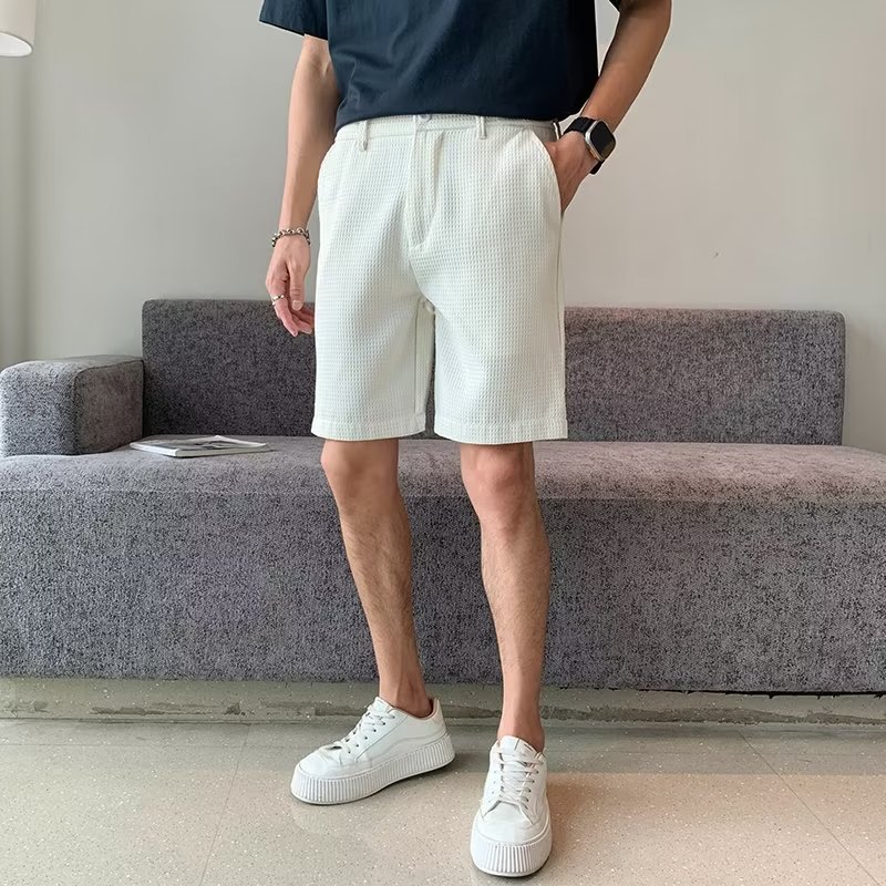 白パンツ すっきり爽やか シンプル ショートパンツ