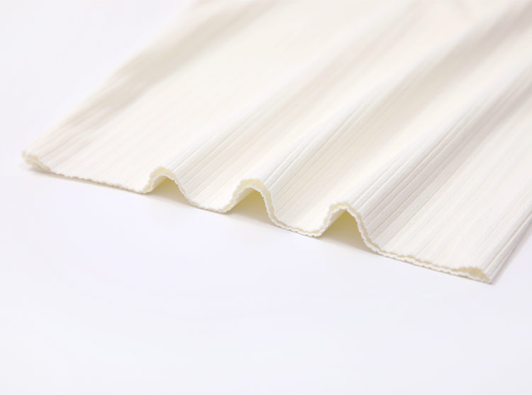 https://fulmo-img-server.com/shiropanstore/4a595952-83a4-4ec3-b87f-ce9a56332072.jpg
